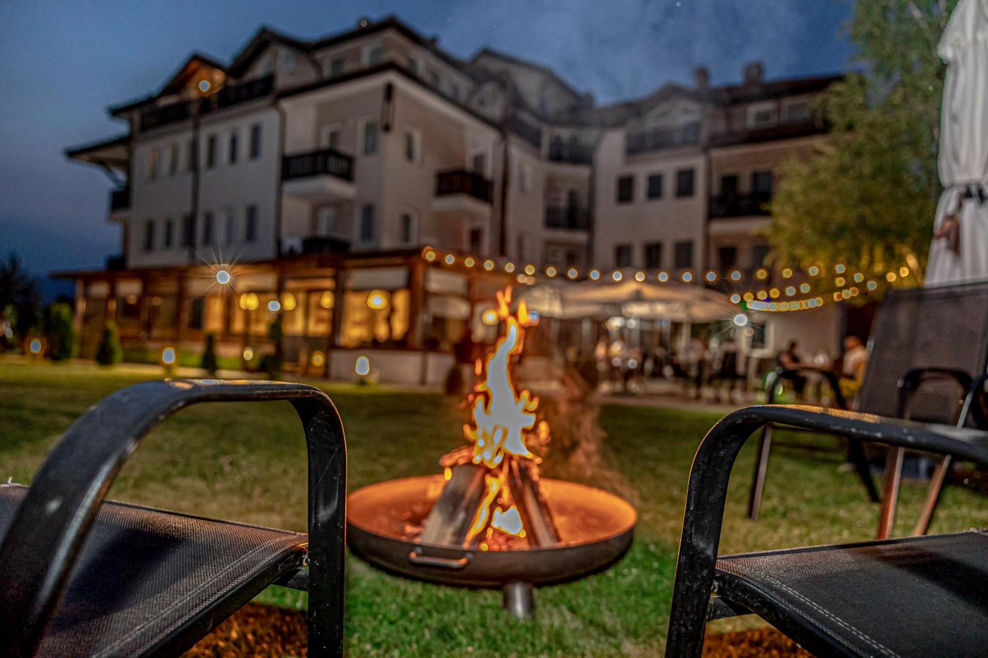 Thermal Hotel Seven Seasons Banya  Exterior photo