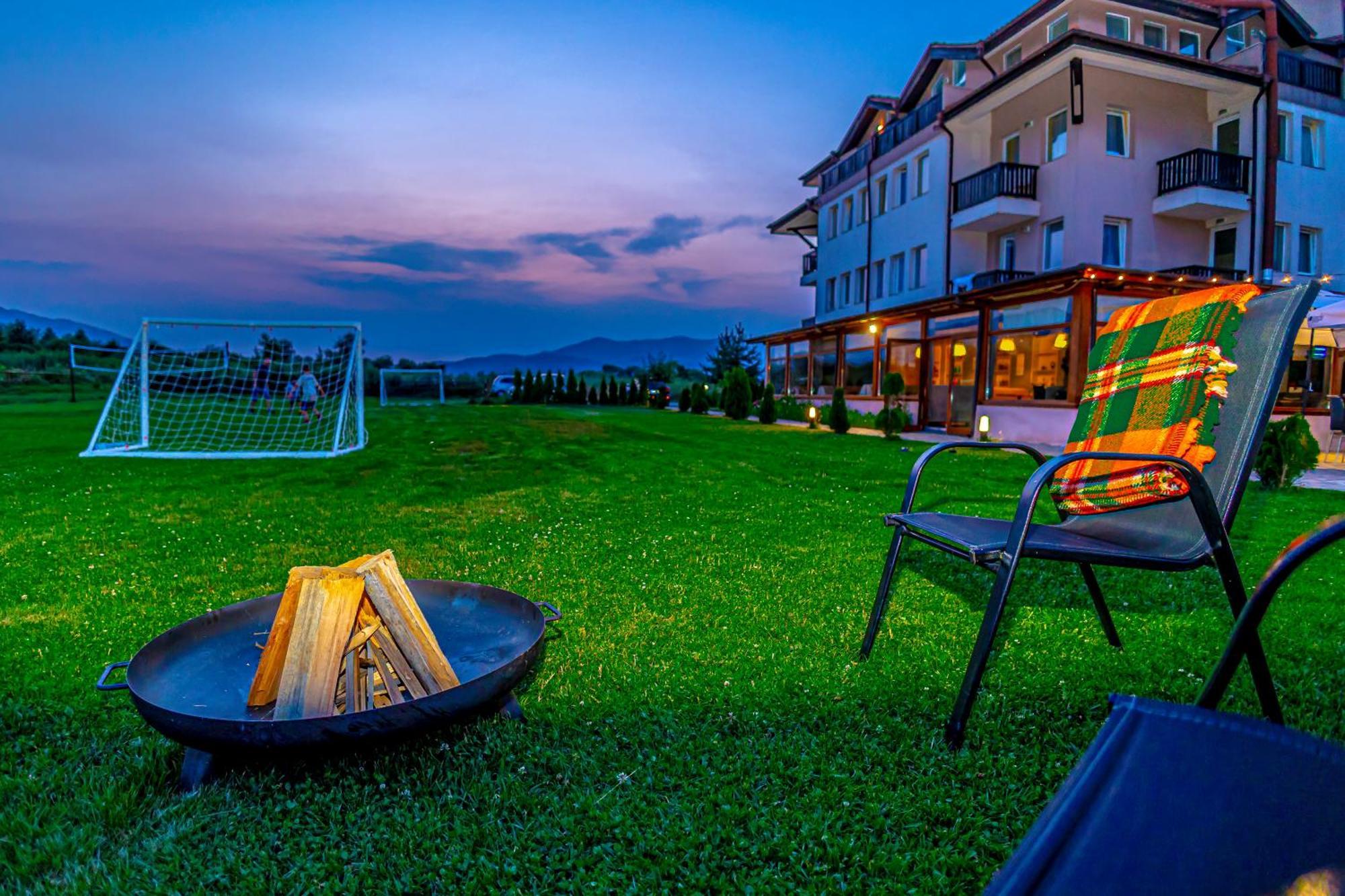 Thermal Hotel Seven Seasons Banya  Exterior photo